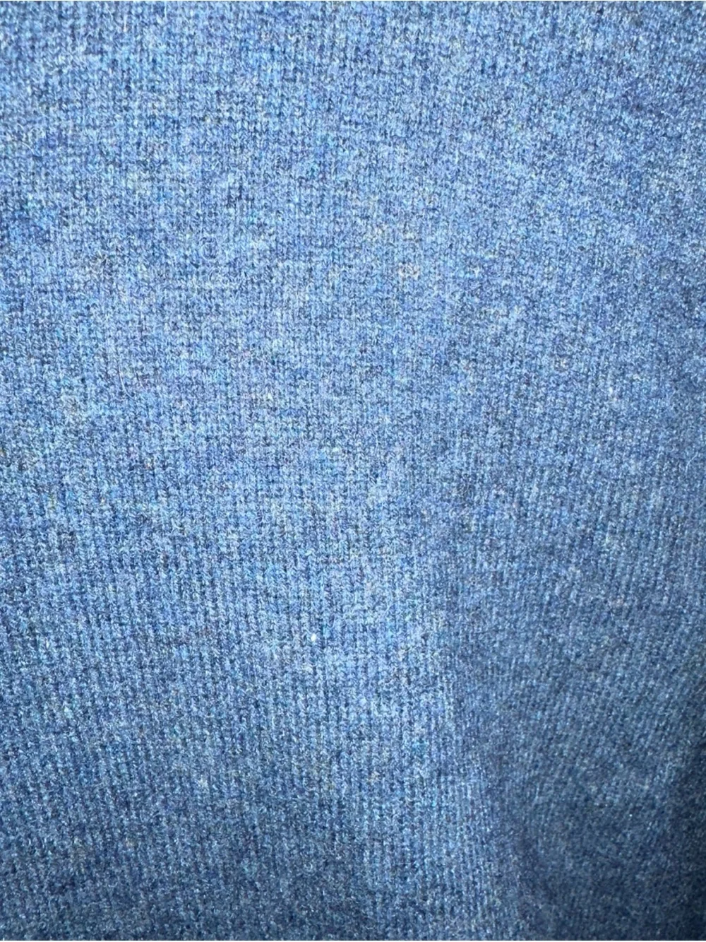 Black Brown V-Neck 2 Ply Cashmere Sweater in Deep Navy Blue